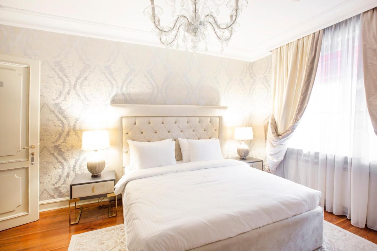 Eclat Luxury Hotel Belgrado Exterior foto